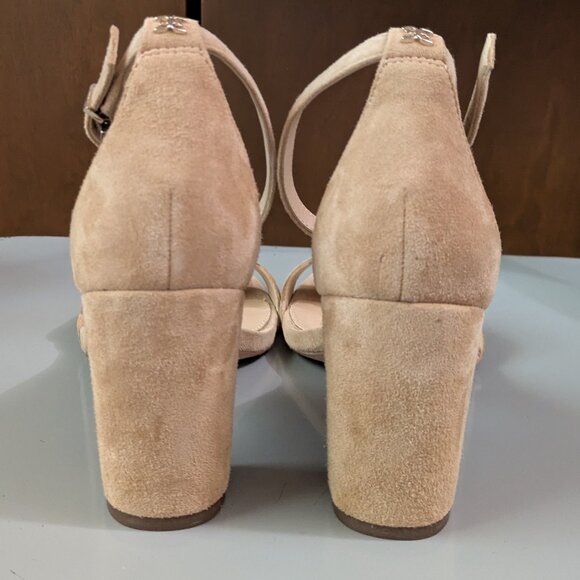 6.5 Wide Sam Edelman Odila suede scalloped block heel sandal - Picture 4 of 7